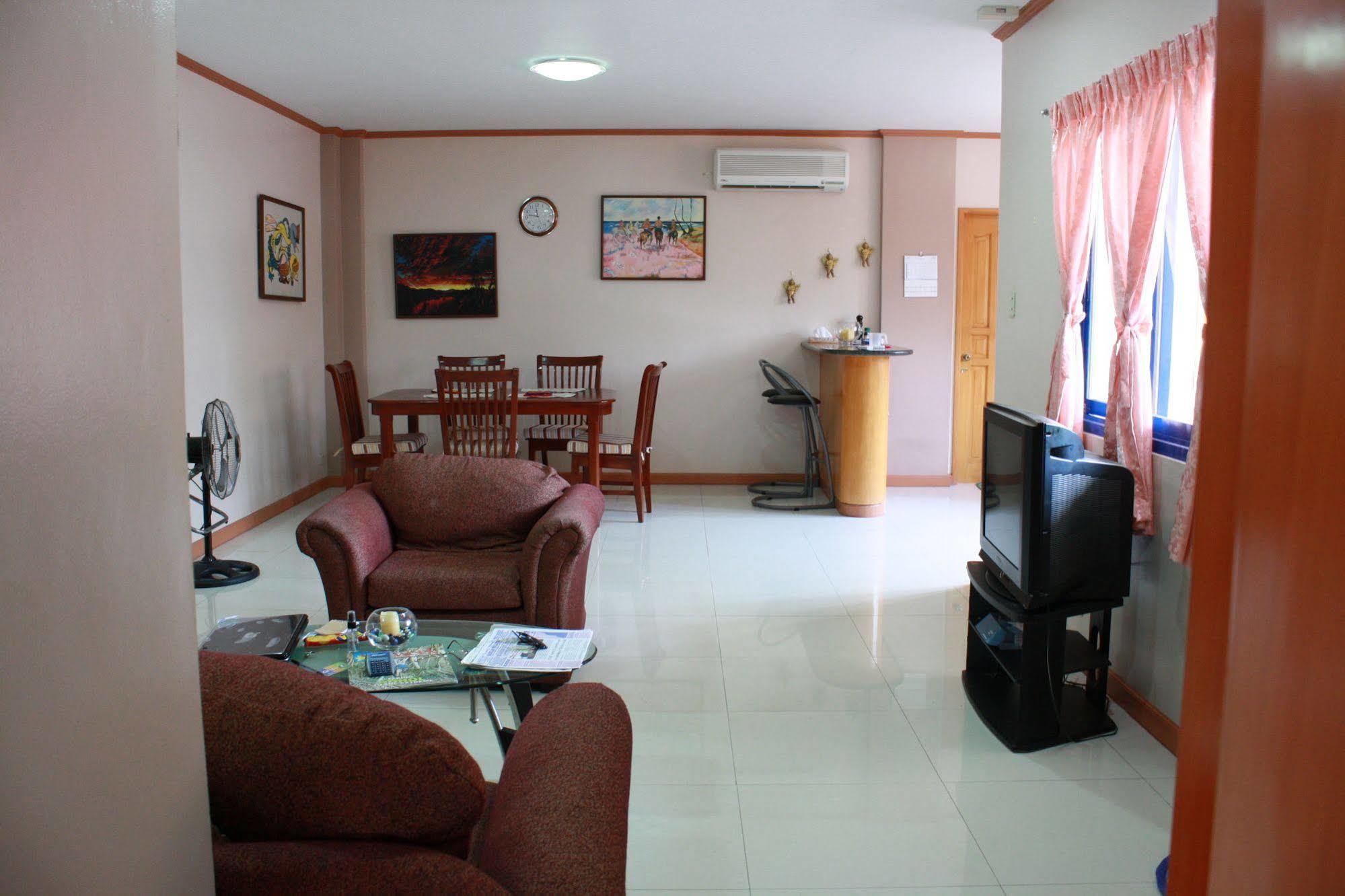 Dumaguete City Dumaguete Springs Apartment מראה חיצוני תמונה
